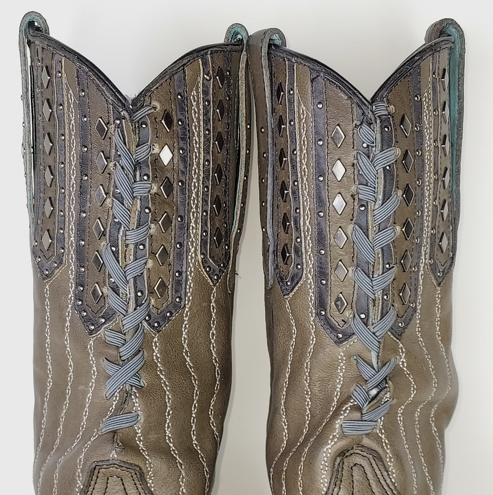 Corral Size 8.5M Taupe Silver Studs Laced Leather Snip Toe Coastal Cowgirl Boots - Picture 3 of 13